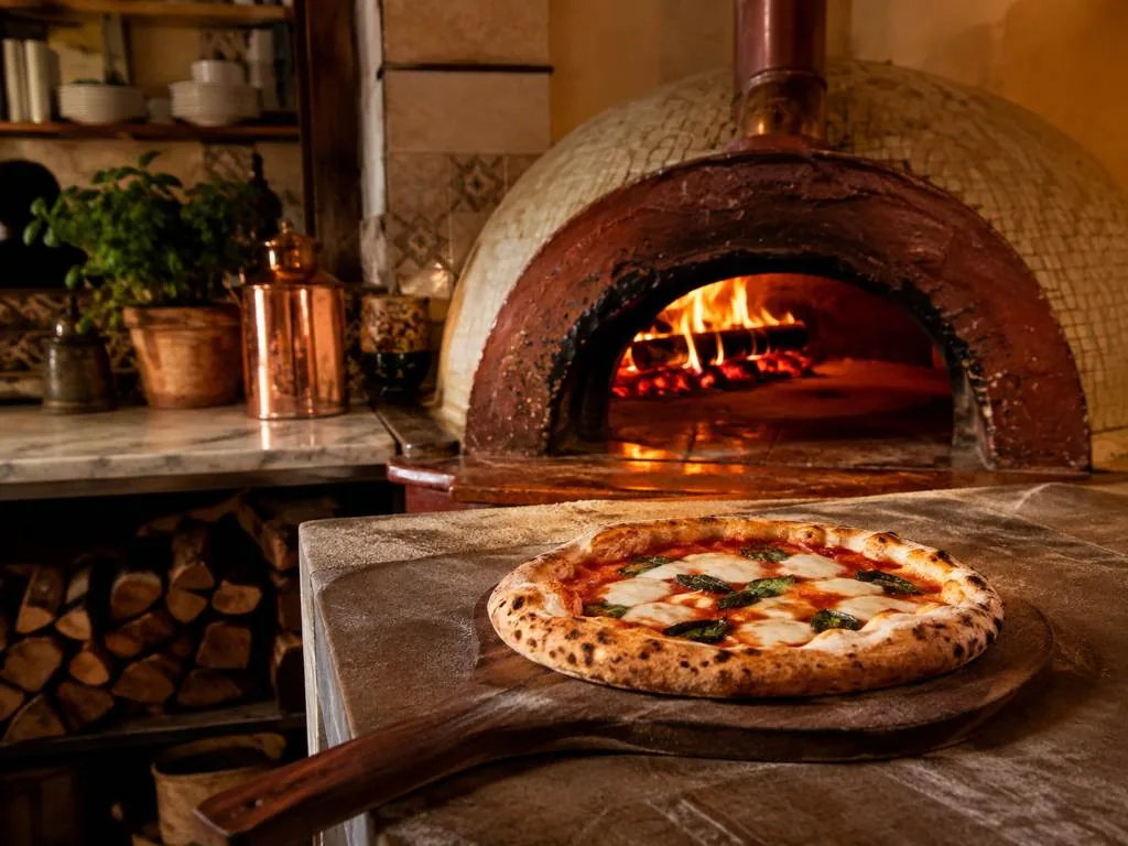 Neapel: Offizieller Pizza- und Tiramisù-Kurs im Holzofen